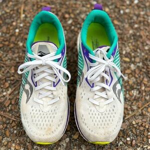 Saucony Endorphin Speed 2